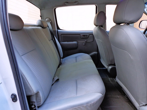 Imagen 8 de 10 de Toyota Hilux 2.7 2008 4x2 Automático