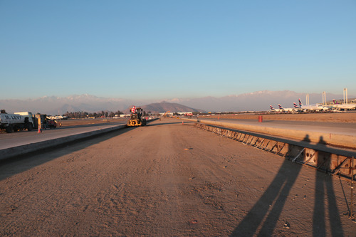 Tren Pavimentador Cmi Super 200, Excelente, Funcionando,