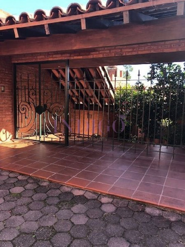 Imagen 3 de 13 de Casa En Venta Y Venta En La Mejor Zona De Punta Ballena.