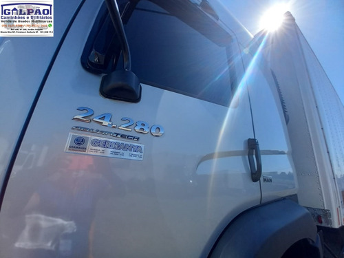 Imagem 15 de 15 de Vw 24.280 Crm 6x2 Cabine Leito - (2013)