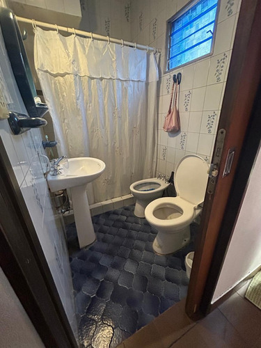 Casa 4 Ambientes En Ciudad Jardin En Venta