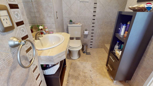 Imagen 19 de 30 de Casa 5 Ambientes En Venta Castelar Norte