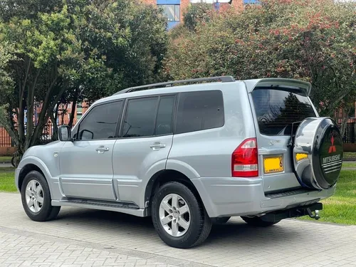 Mitsubishi Montero 3.8 V67