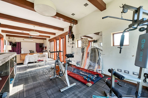 Casa Moderna , Apta Para Eventos ,en Parcela En Ch...