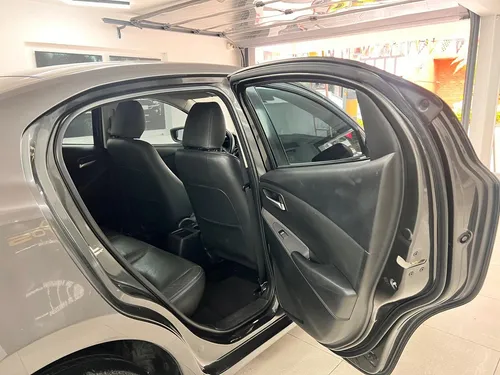Mazda 2 Touring AT 2020
