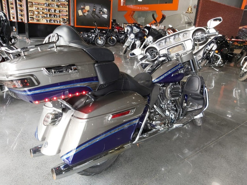 Imagen 3 de 12 de Harley Davidson Ultra Limited Cvo 2016 Excelente Condiciones