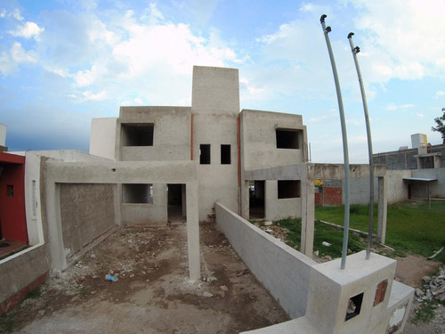 Duplex En Villa Paraiso - La Calera