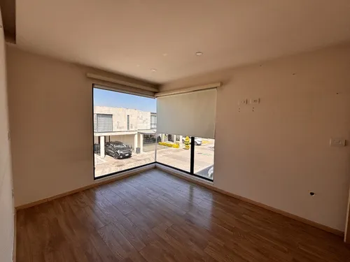 Casa En Renta En Fenix, Zona Esmeralda De S Mateo Atenco, Salida Rápida Cdmx