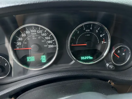 Jeep Wrangler 3.7 Sahara 3.6 4x4 At