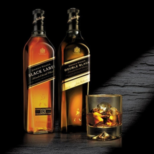 Imagen 4 de 10 de Vino Luigi Bosca Cabernet Sauv. + J. Walker Black 1l.-