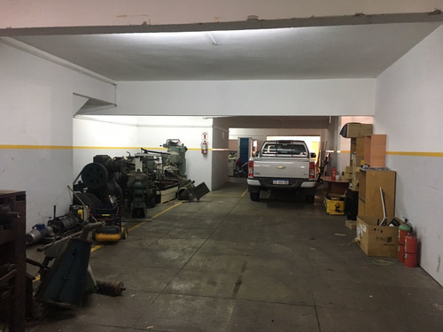 Imagen 2 de 17 de Galpon Con Oficinas En Venta