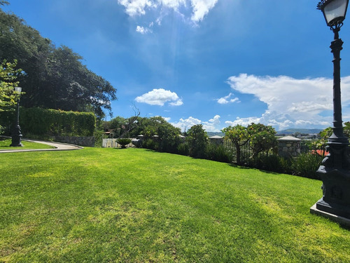 Venta De Casa Quinta Princesas De Terreno Y Jardín Enorme Con Alberca, Jacuzzi Y Plaza De Amenidades. Vistas Expectaculares Y Casa Monumental Fracc Rancho San Diego En Ixtapan De La Sal Edomex