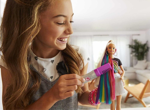 Muñeca Barbie Peinado De Arcoíris Con Accesorios Mattel