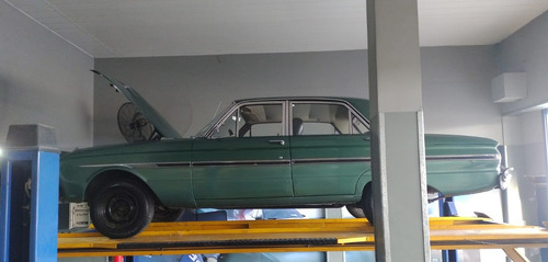 Ford Falcon De Lujo