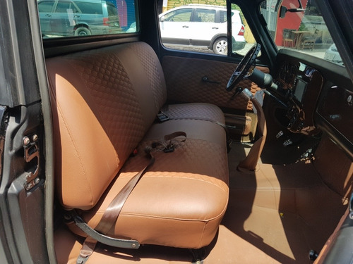 Chevrolet C-10 2.5