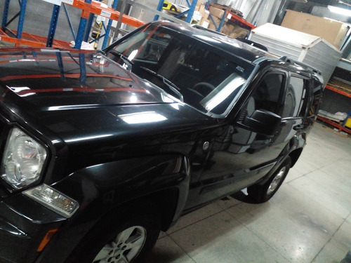 Imagen 4 de 9 de Jeep Cherokee Sport