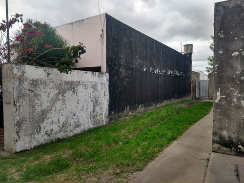 Imagen 10 de 14 de 3 Dptos 1 Dorm- En Venta - Reconquista-bº Lanceros