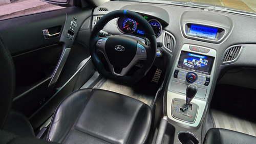 Hyundai Genesis 3.8 Coupe 300cv 6at