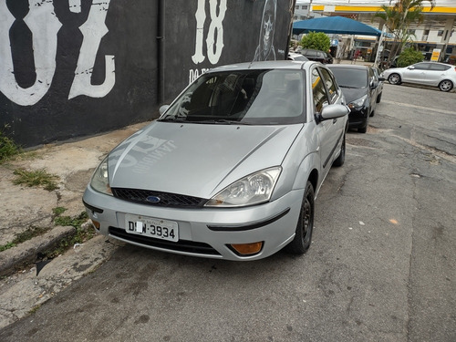 Imagem 1 de 6 de Ford Focus 1.6 Gl 5p 2007