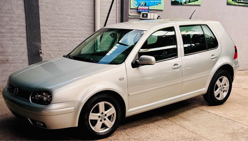 Volkswagen Golf 1.6 Comfortline