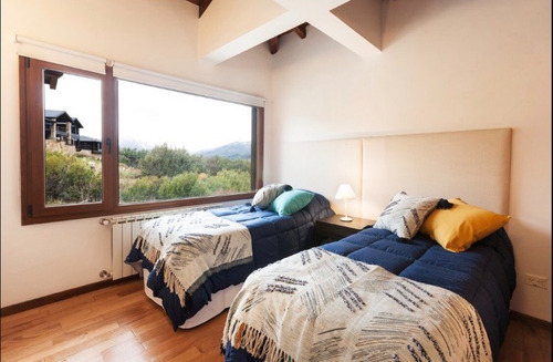 Imagen 8 de 13 de Departamento De Categoría En Barrio Arelauquen Bariloche