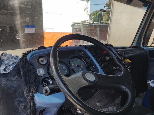 Imagem 8 de 15 de Mb 1620 Truck Bau De Aluminio 1998