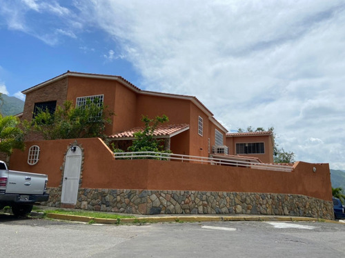 Imagen 8 de 30 de Se Vende Hermosa Casa Res Villas Del Rocio Angela Betancourt 04125067379 04244900499 Foc-1393
