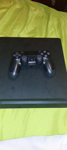 Sony Playstation 4 500gb Color Negro - Excelente (Reacondicionado)