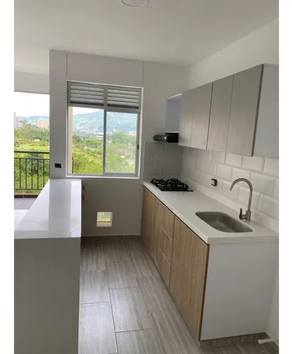 Apartaestudio En Venta En Niquia Bello