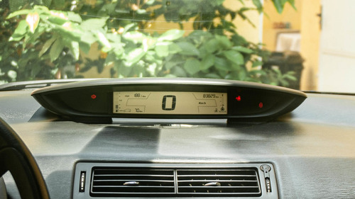 Imagem 6 de 13 de Citroën C4 Glx 2.0 (aut) (flex)