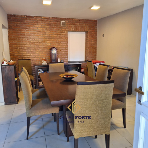 Casa De 3 Dorm. En Venta Bº Arguello