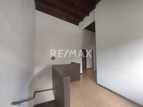 Imagen 8 de 14 de Venta Casa Clnas Guataparo Cod. 132996 Mzp 04144146049