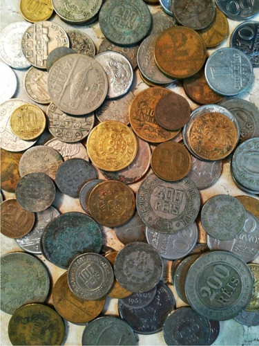 Imagem 10 de 10 de 500gr De Moedas Antigas Não Garimpadas. Raras.