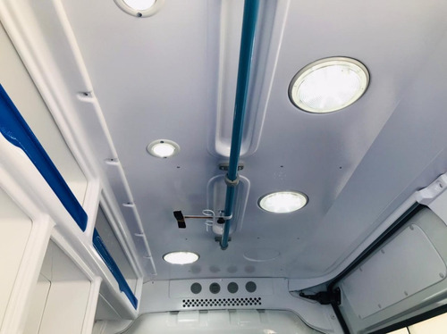 Imagem 14 de 18 de Renault Master Ambulancia Uti L2h2 2.3