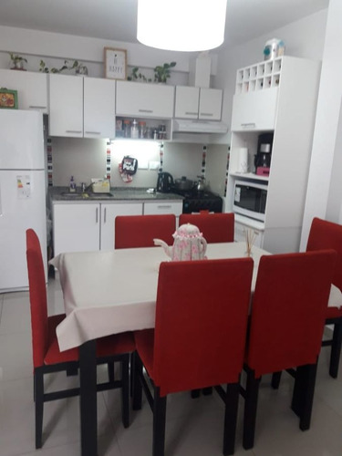 Imagen 2 de 22 de Hermoso Departamento De Dos Ambientes Con Piscina En Lomas De Zamora
