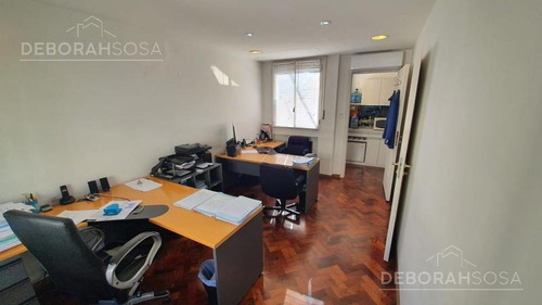 Imagen 8 de 13 de Oportunidad! Oficina A La Venta Ubicada En Recoleta! Reciclada A Nuevo! Con Renta