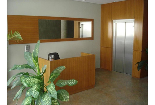 Semipiso 3 Amb Categoria. Balcon Terraza. Edif. Con Piscina.