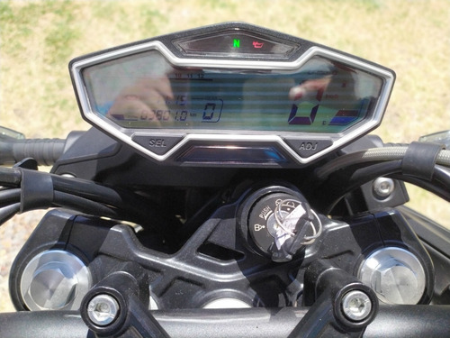 Imagen 11 de 15 de Cf Moto Nk 650 Usada
