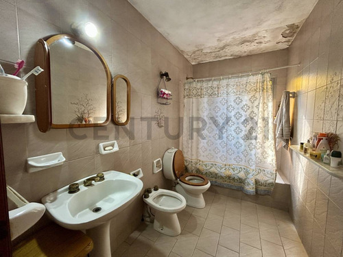 Venta | Casa Con Frente De Local En Rosario - Echesortu