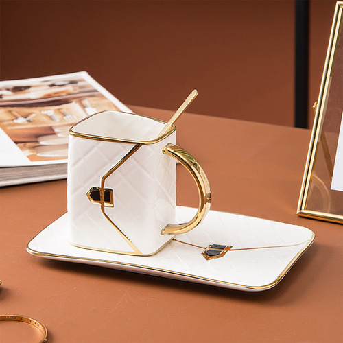 Set De Taza Y Platillo De Café Rosa De 310 Ml