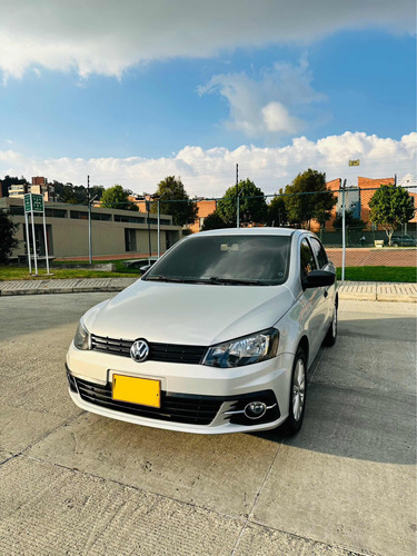 Volkswagen Voyage 1.6 Trendline