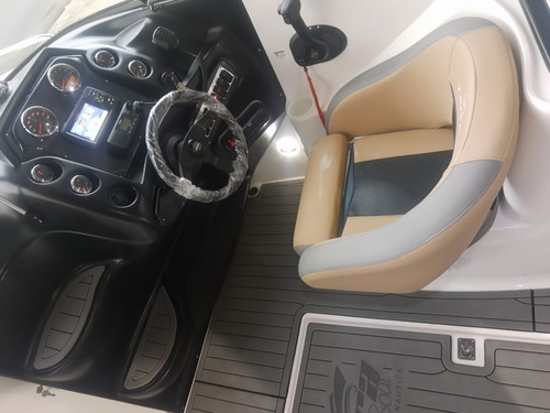 Imagem 4 de 12 de Lancha Triton 25 Pés Cabinada - Ñ Fs230 Focker255 Nx Ventura