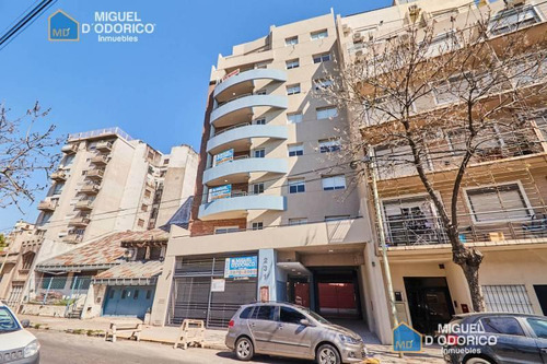 Venta Departamento 3 Ambientes Con Cochera En Parque Avellaneda