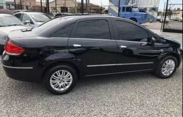 Fiat Linea Sedã