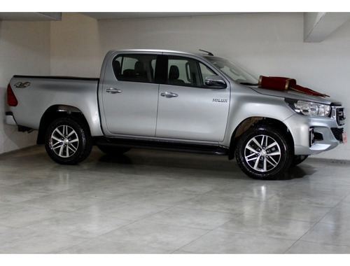 Toyota Hilux 2.8 SRV 4X4 CD 16V DIESEL 4P AUTOMÁTICO