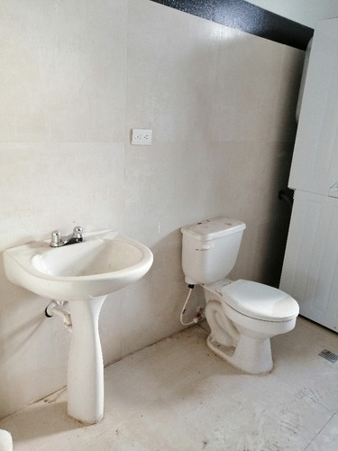 Imagen 9 de 13 de Se Vende Casa Quinta En La Urb. La Viña. Código.: Foc-765