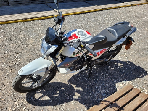 Imagen 6 de 16 de Benelli Tnt15