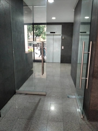 Imagen 5 de 12 de Oficina En Venta Los Dos Caminos N.7 Edf. Qvadra Ov-ldc001