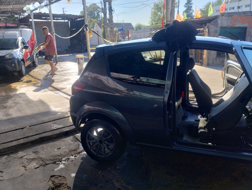 Ford Ka 1.0 Fly Viral Usb/bluetooth