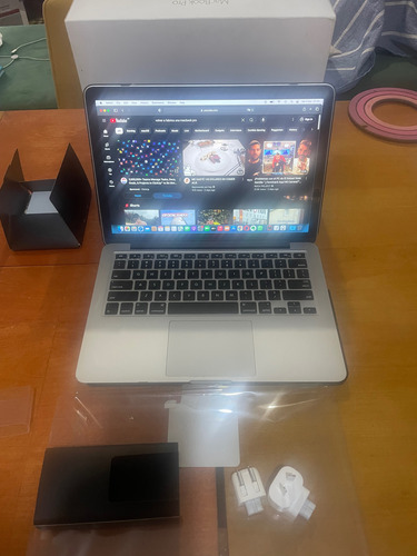 Apple Macbook Pro A1502 I5 8gb Ssd 128gb 2560x1600 Plateado (Usado)